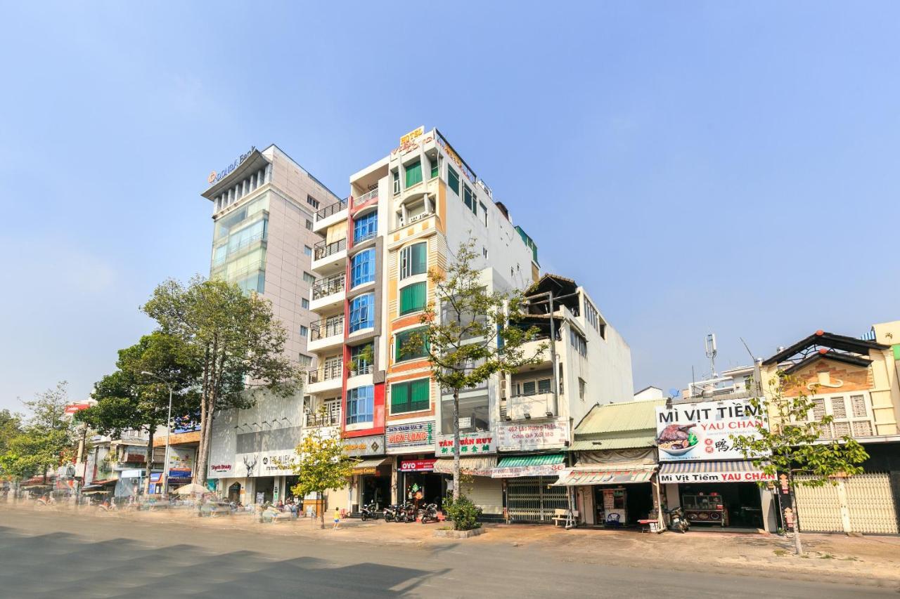 Ngan Ha Hotel Хошимин Экстерьер фото